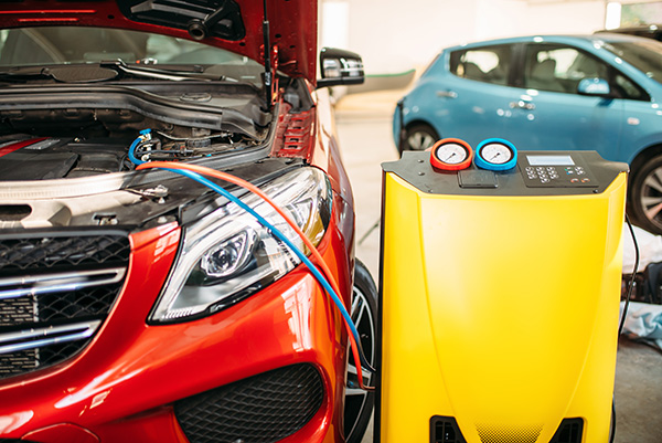 5 Most Common A/C Issues That Point to Automotive AC Service and Repair Needs
